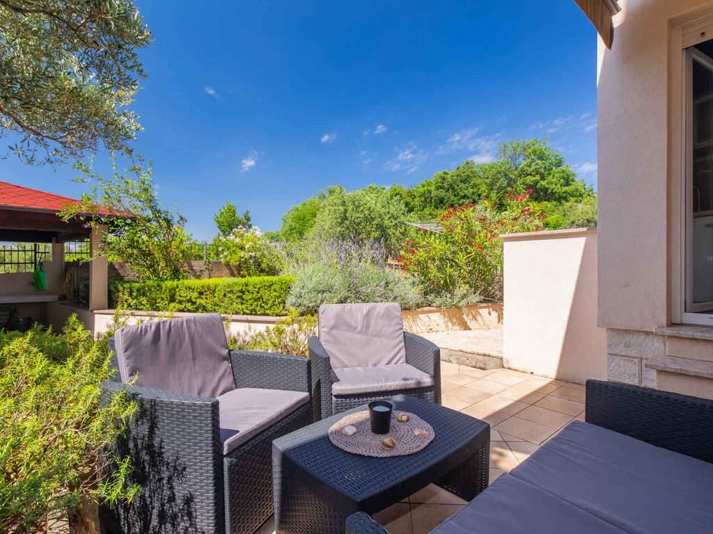Ferienwohnung mit wundervollem Garten