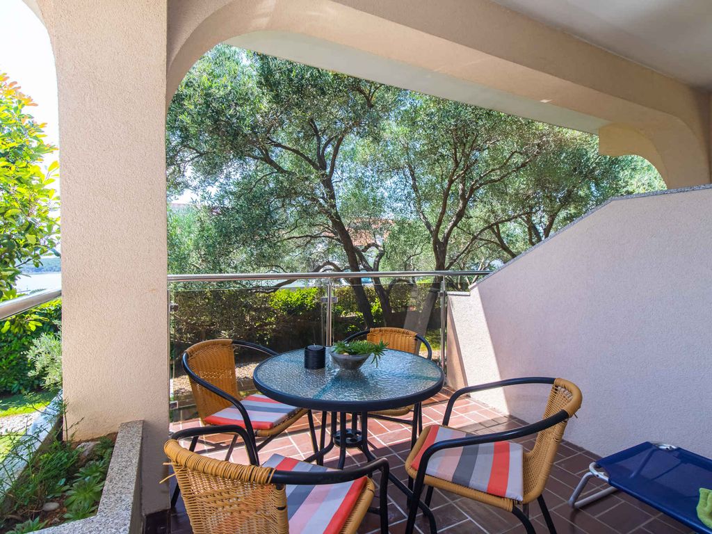Ferienwohnung mit wunderschönem Garten