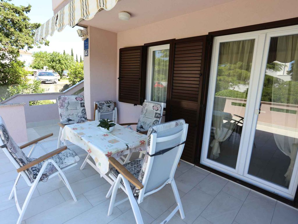 Ferienwohnung mit Terrasse