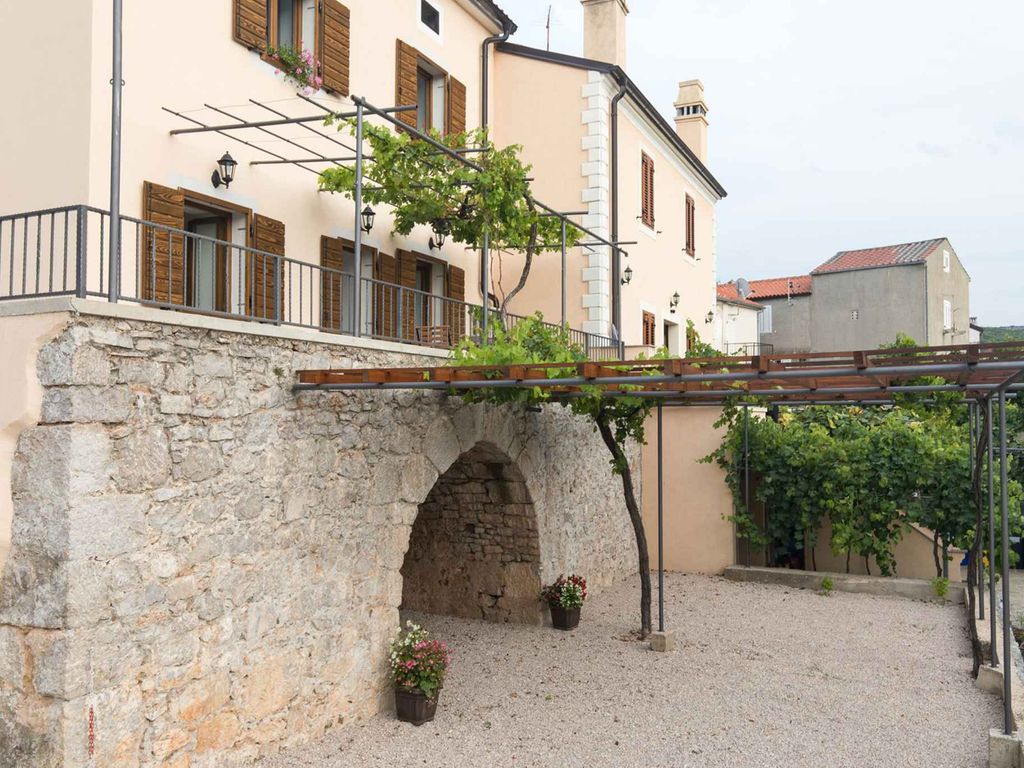 Ferienwohnung mit Terrasse und Klimaanlage