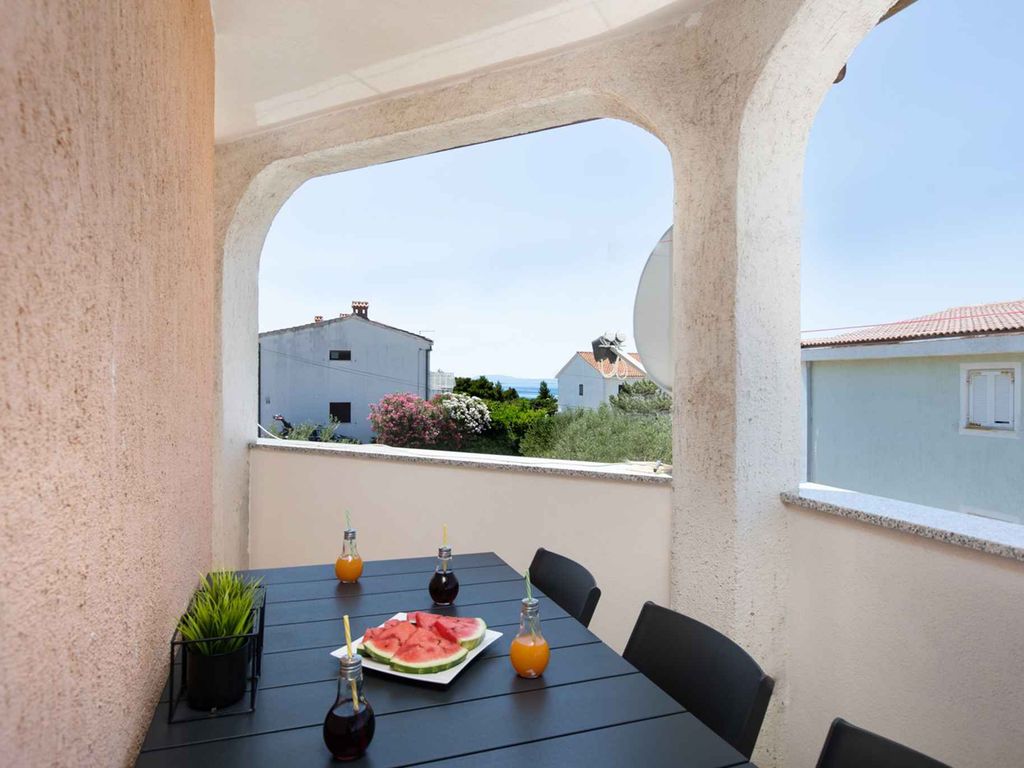Ferienwohnung mit Klima und Gartenblick