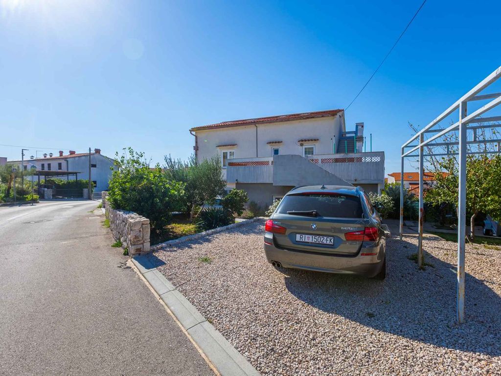 Ferienwohnung mit Klima und Gartenblick