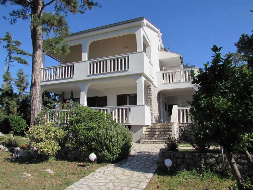 Ferienwohnung mit Meerblick und nur 15 Meter vom Strand