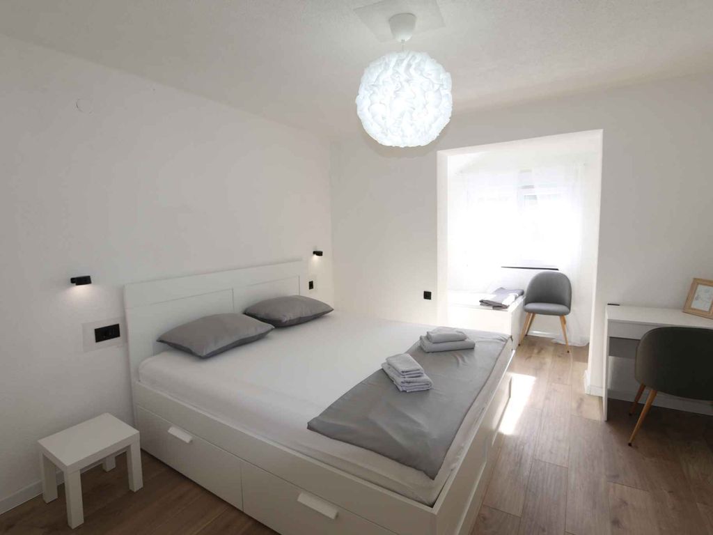 Ferienwohnung mit Terrasse und Klimaanlage
