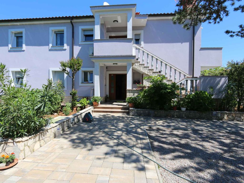 Ferienwohnung mit Terrasse und Klimaanlage