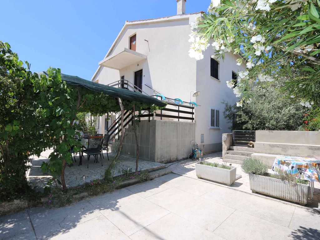 Ferienwohnung mit Terrasse