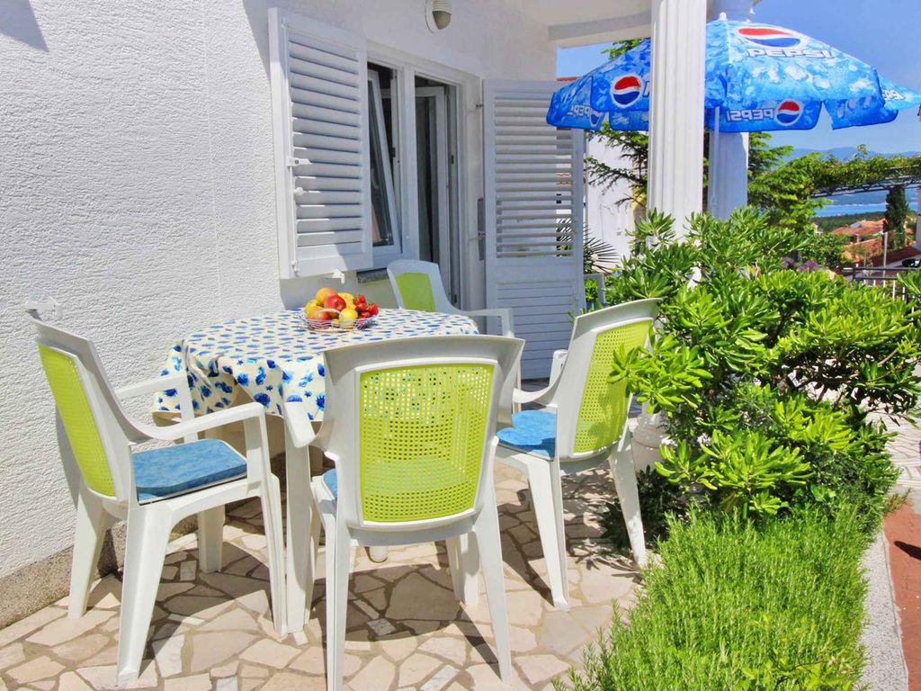 Ferienwohnung mit Terrasse und Klimaanlage