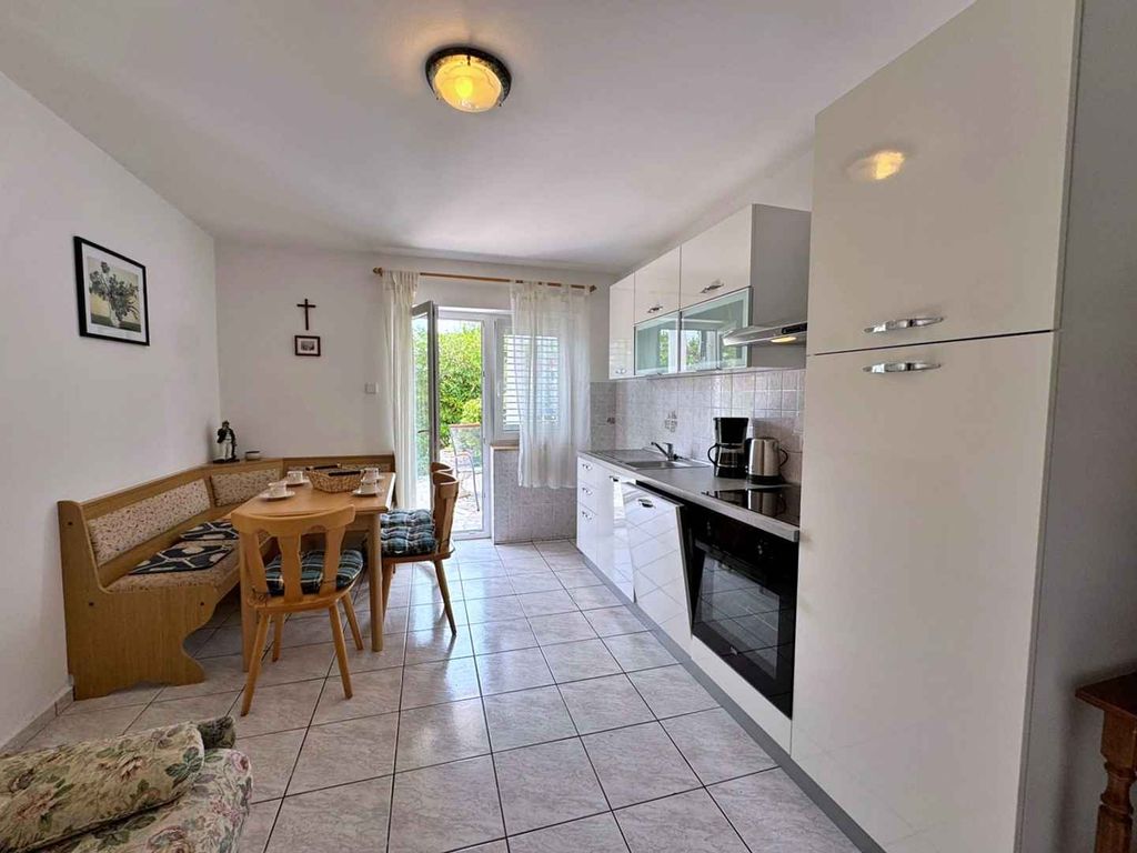 Ferienwohnung mit Terrasse und Klimaanlage