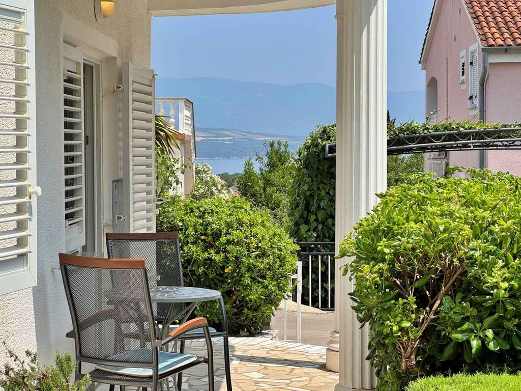 Ferienwohnung mit Terrasse und Klimaanlage