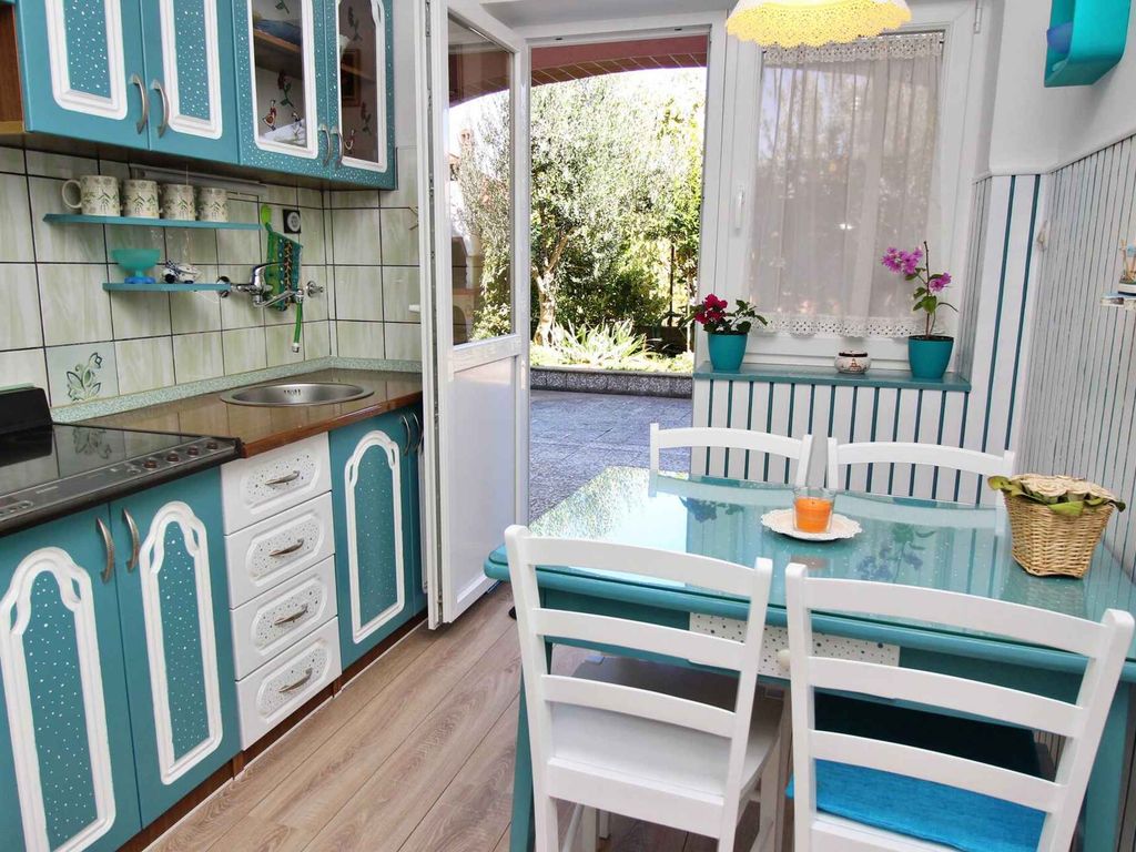Ferienwohnung mit Terrasse und Klimaanlage
