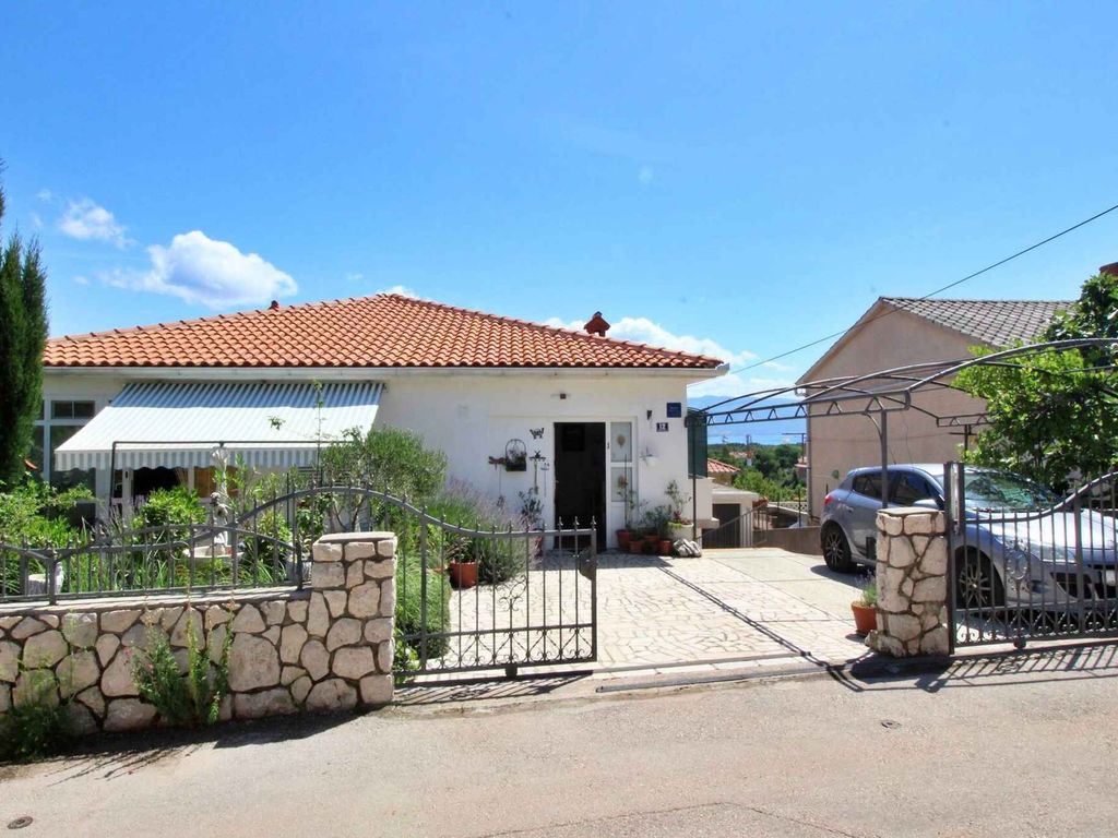 Ferienwohnung mit Terrasse und Klimaanlage