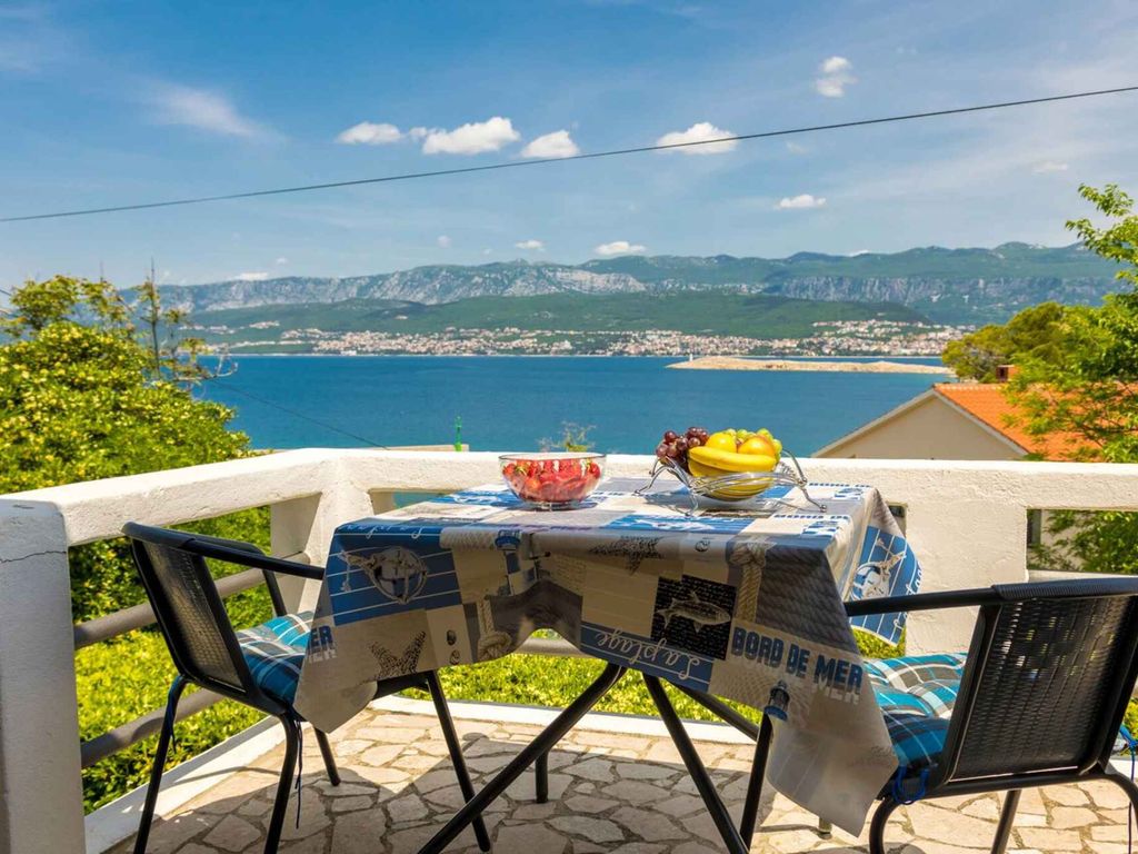 Ferienwohnung mit Balkon und Klimaanlage