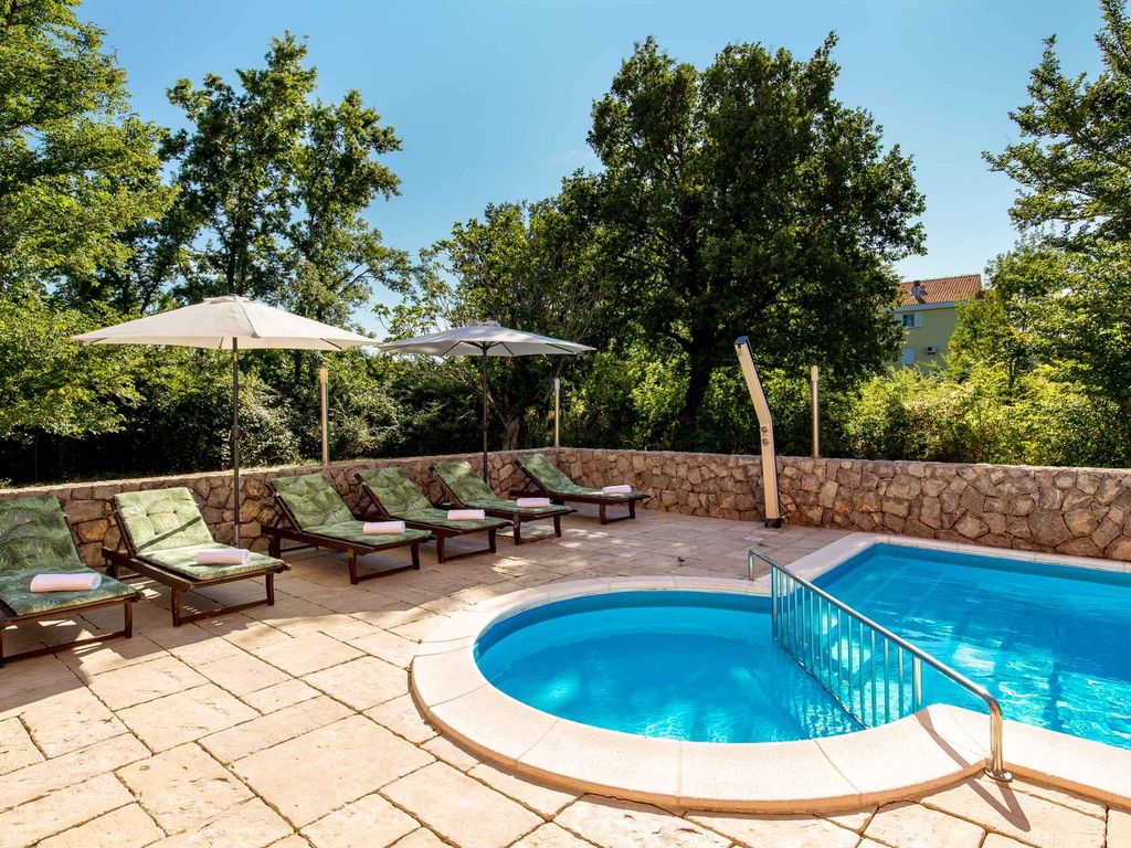 Ferienwohnung mit Pool