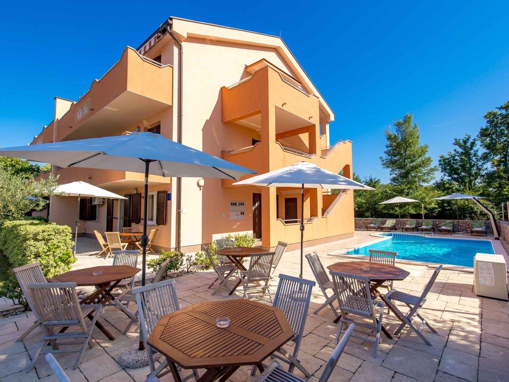 Ferienwohnung mit Pool
