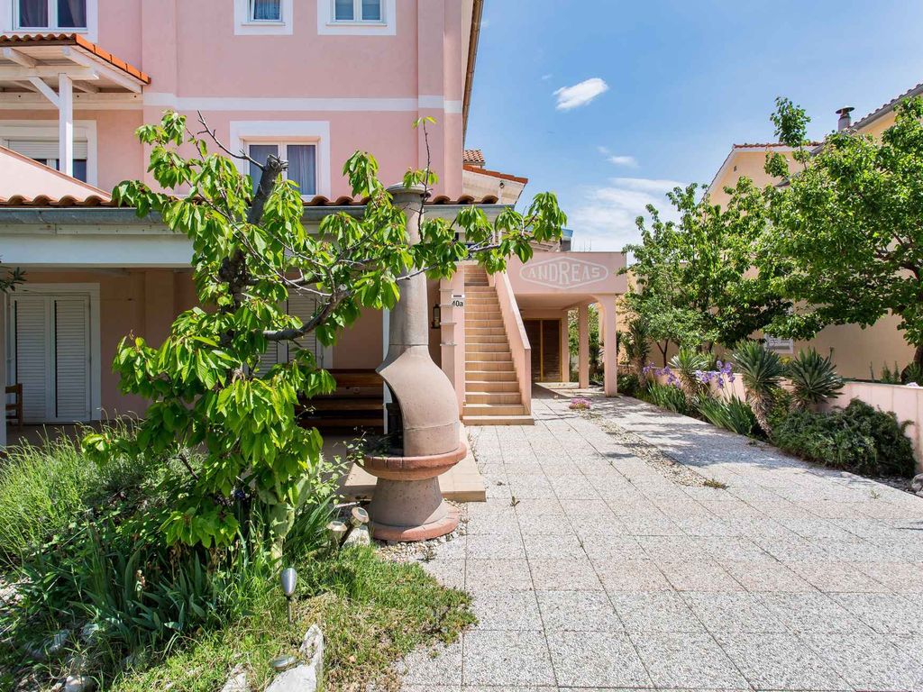 Ferienwohnung mit Balkon