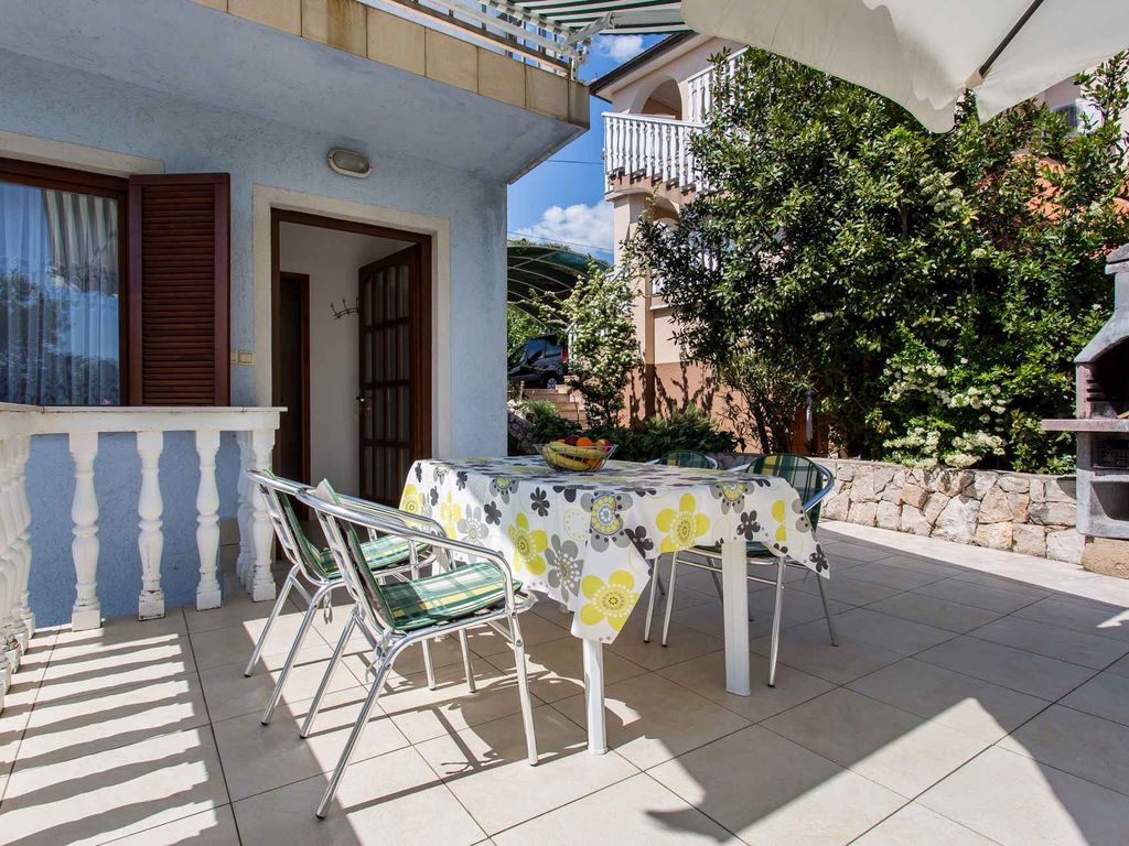 Ferienwohnung mit Klimaanlage und Grill
