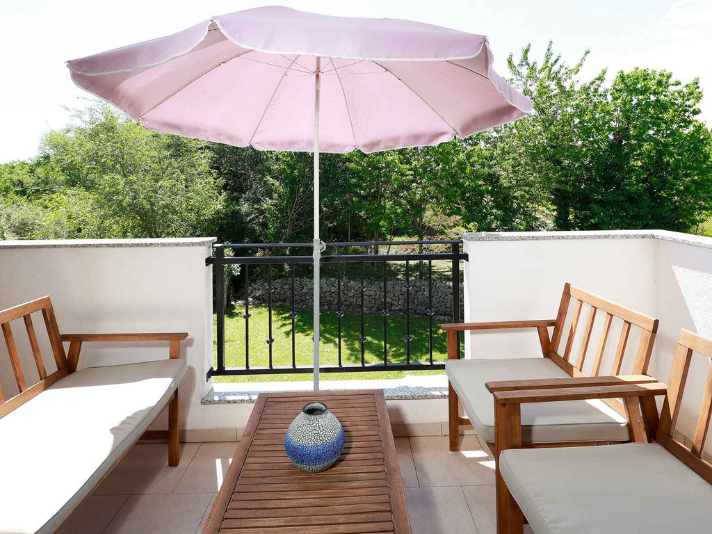 Ferienwohnung mit Terrasse und Klimaanlage
