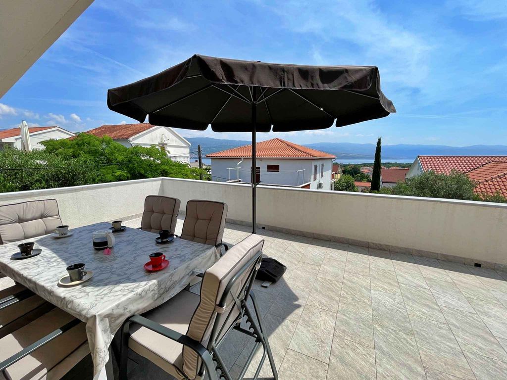 Ferienwohnung mit großem Balkon und Meerblick