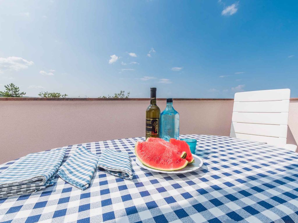 Ferienwohnung mit Klimaanlage und Meerblick