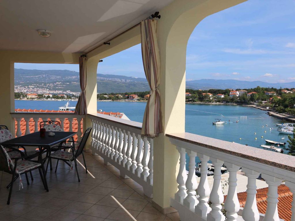 Ferienwohnung mit Klimaanlage und Meerblick