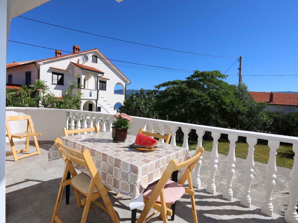Ferienwohnung mit Terrasse und Klimaanlage