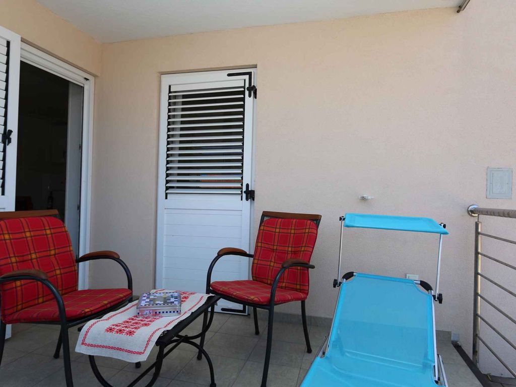 Ferienwohnung mit Terrasse und Klimaanlage