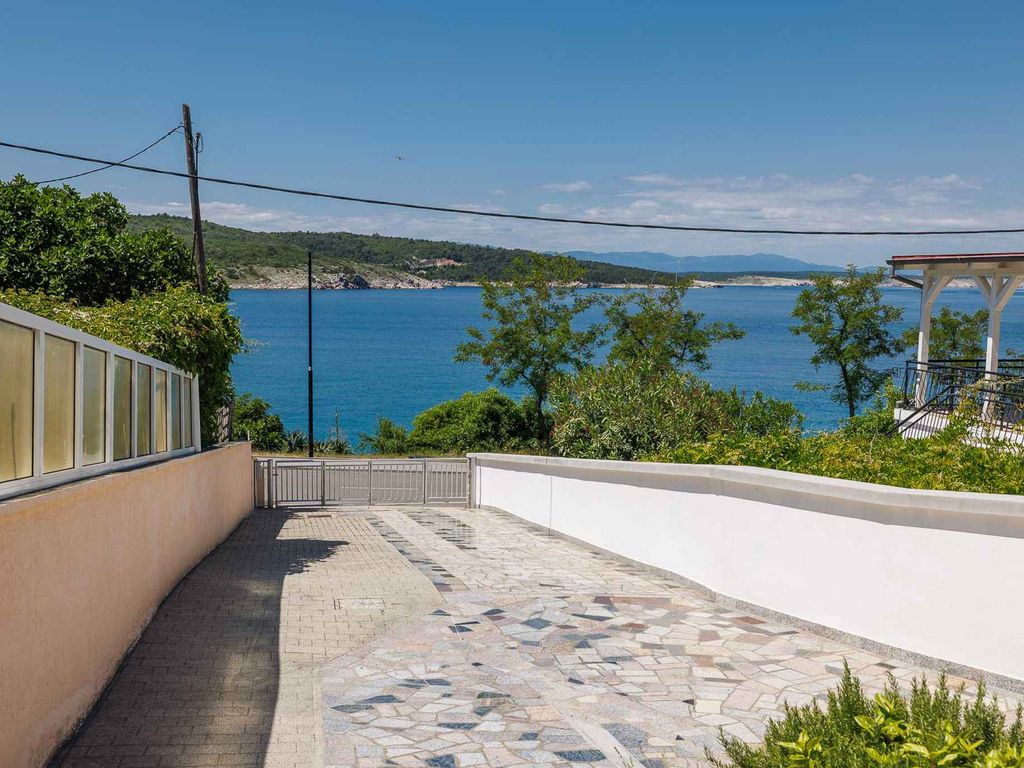 Ferienwohnung mit Klimaanlage direkt am Meer