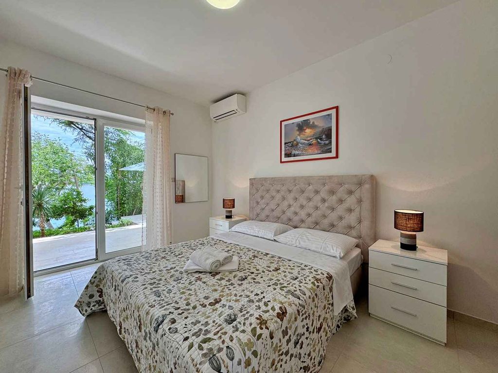 Ferienwohnung mit Meerblick 20 m von der Küste
