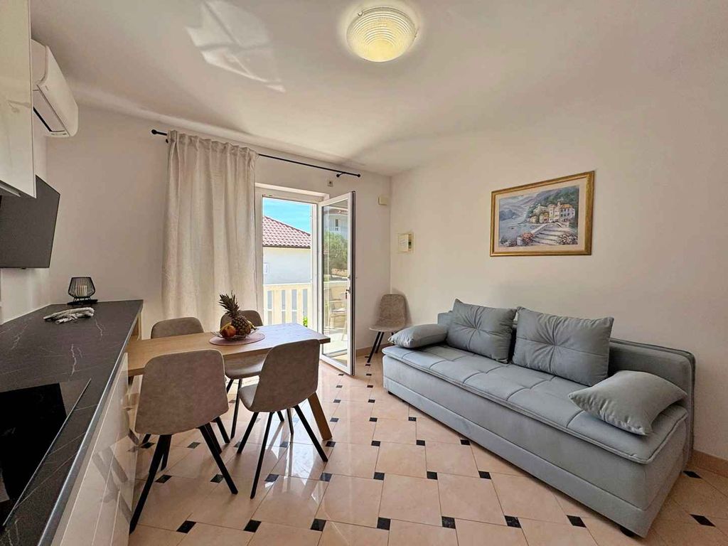 Ferienwohnung mit Meerblick 20 m von der Küste