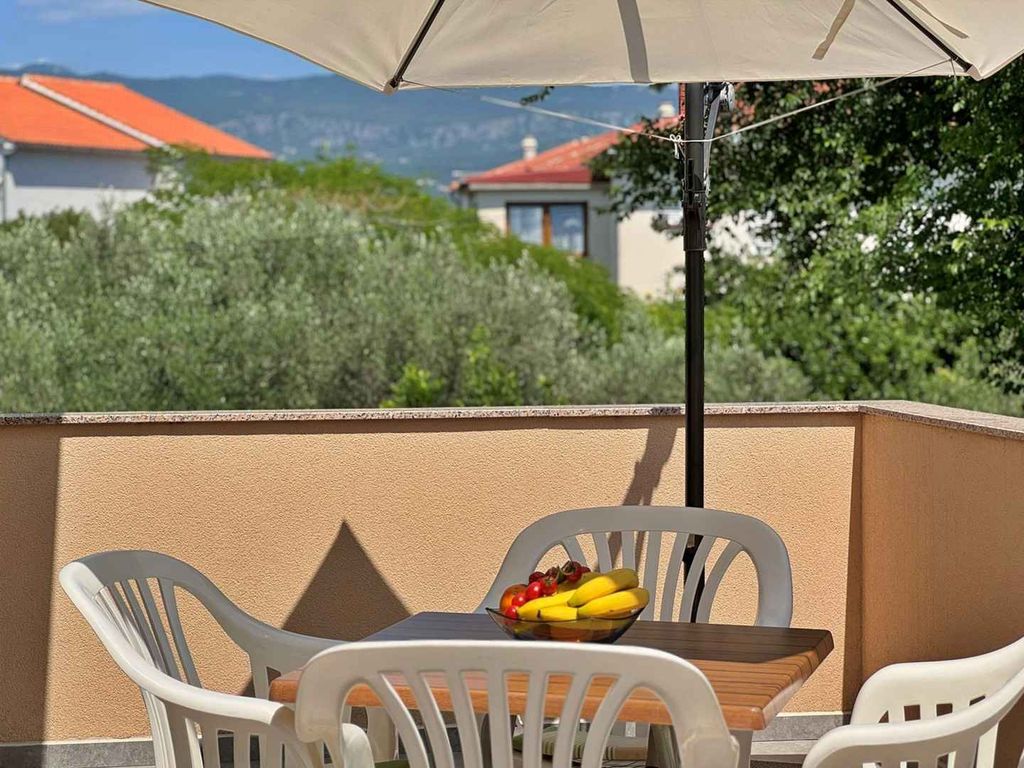 Ferienwohnung mit Balkon und Meerblick