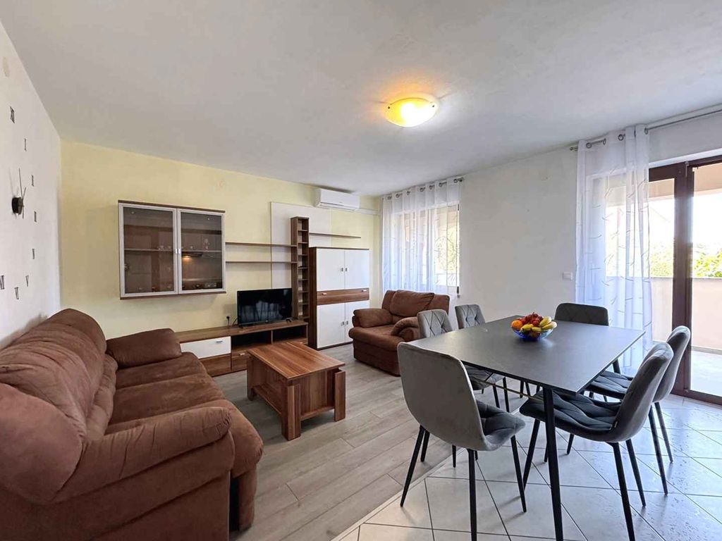 Ferienwohnung mit Klimaanlage und gemütlicher Terrasse