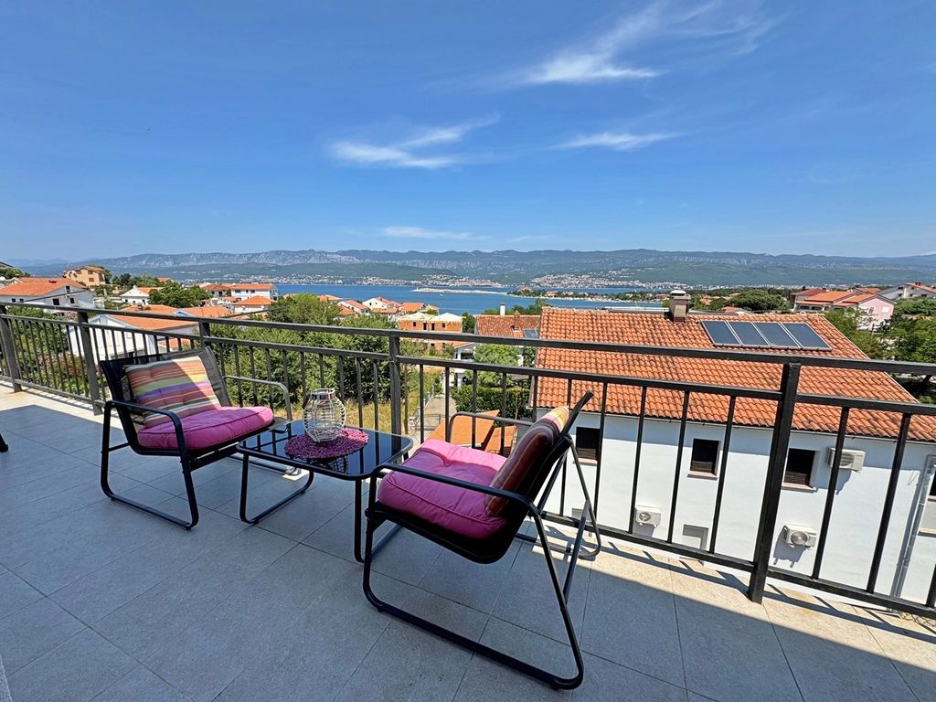 Ferienwohnung mit Balkon und Meerblick