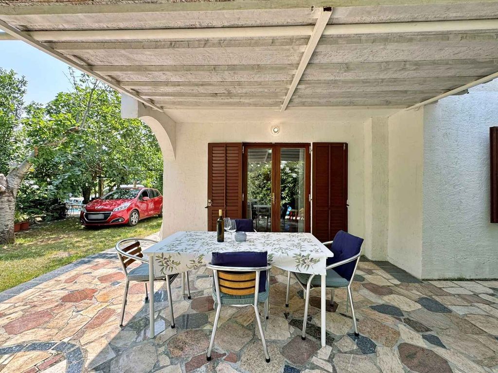 Ferienwohnung mit Terrasse und Klimaanlage