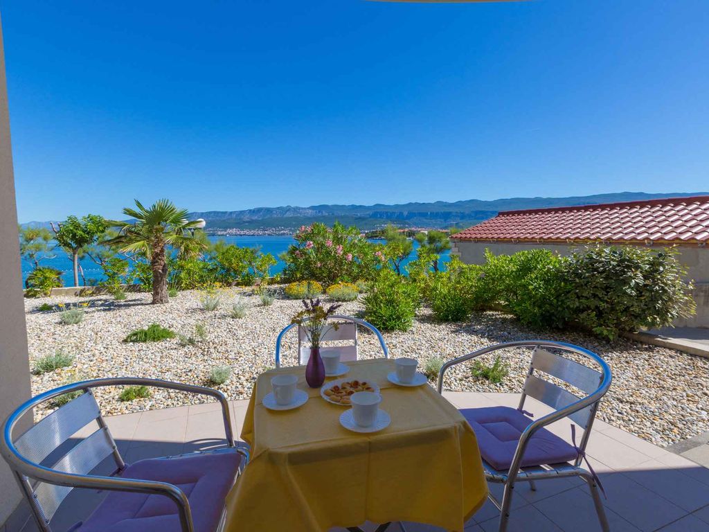 Ferienwohnung mit Meerblick und Grillmöglichkeit