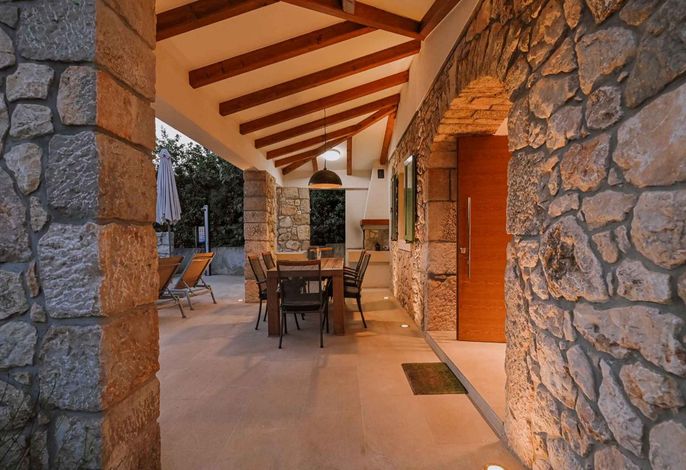 Ferienhaus mit Pool – Foto 5