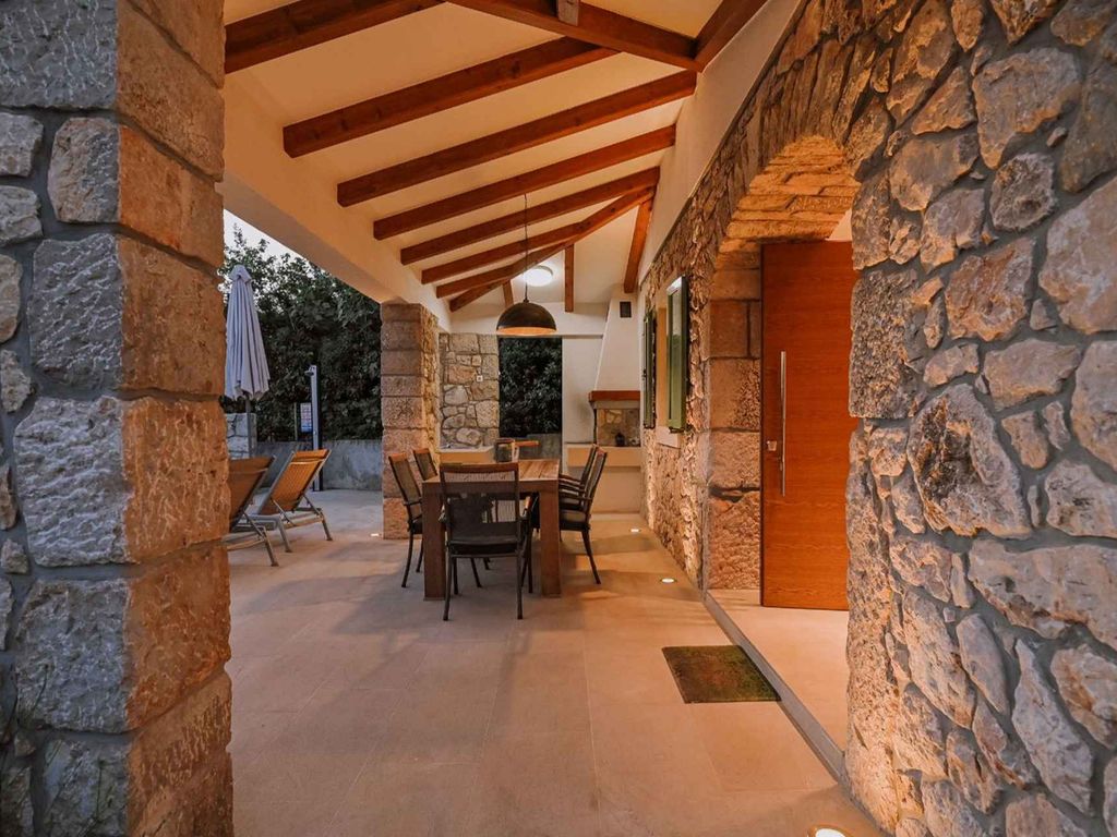 Ferienhaus mit Pool