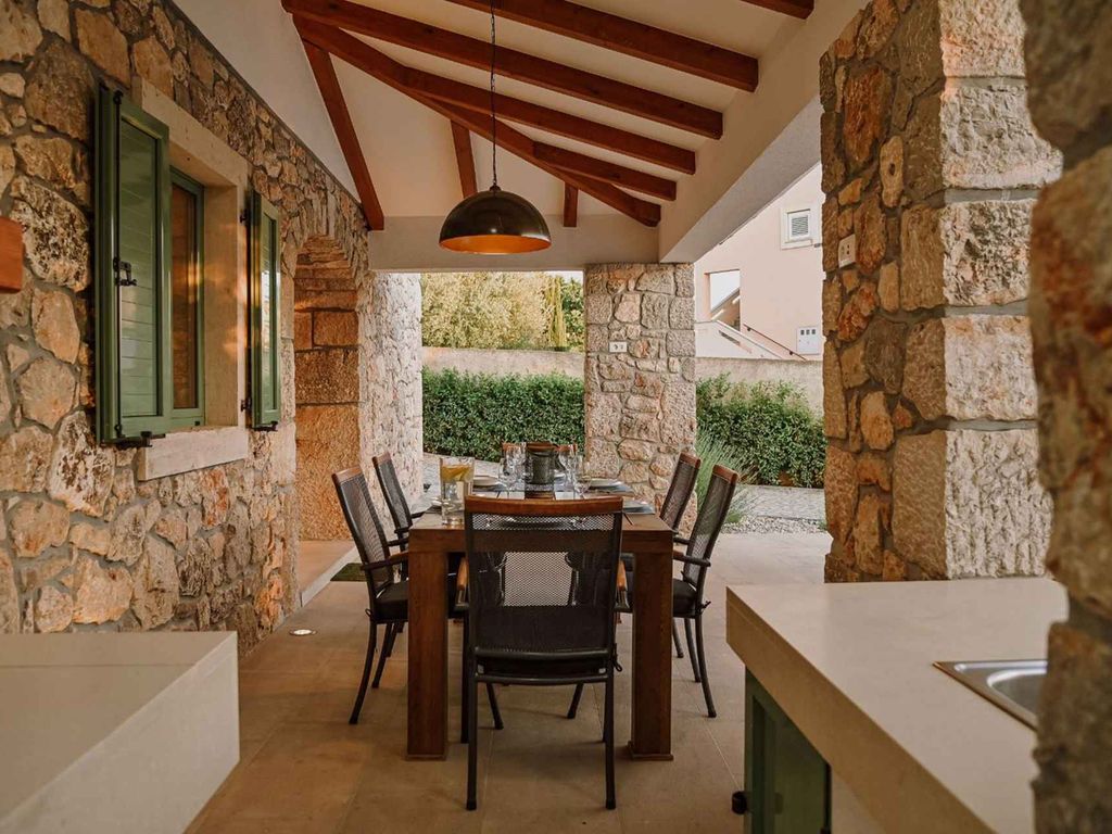Ferienhaus mit Pool