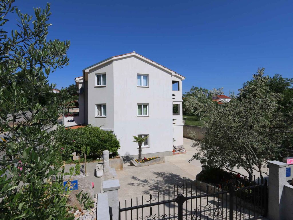 Ferienwohnung mit Klimaanlage und Grill