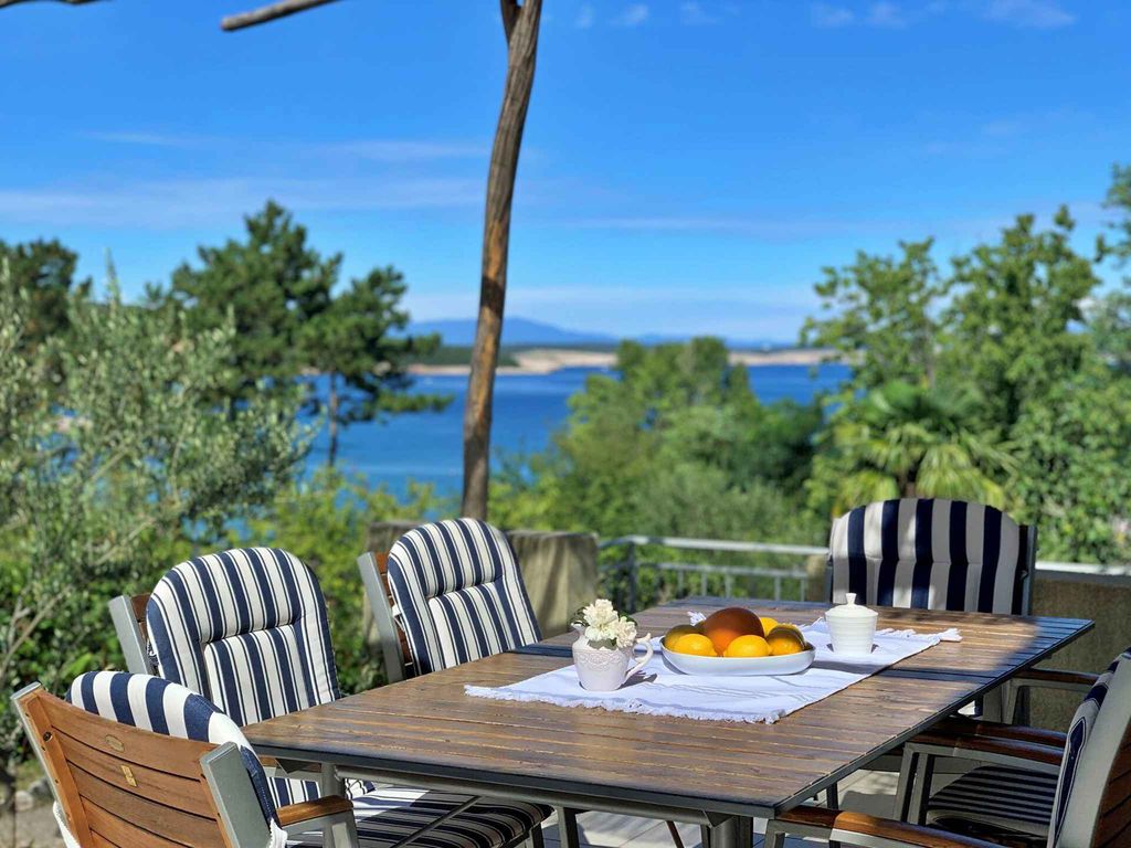 Ferienwohnung mit Klimaanlage und Terrasse