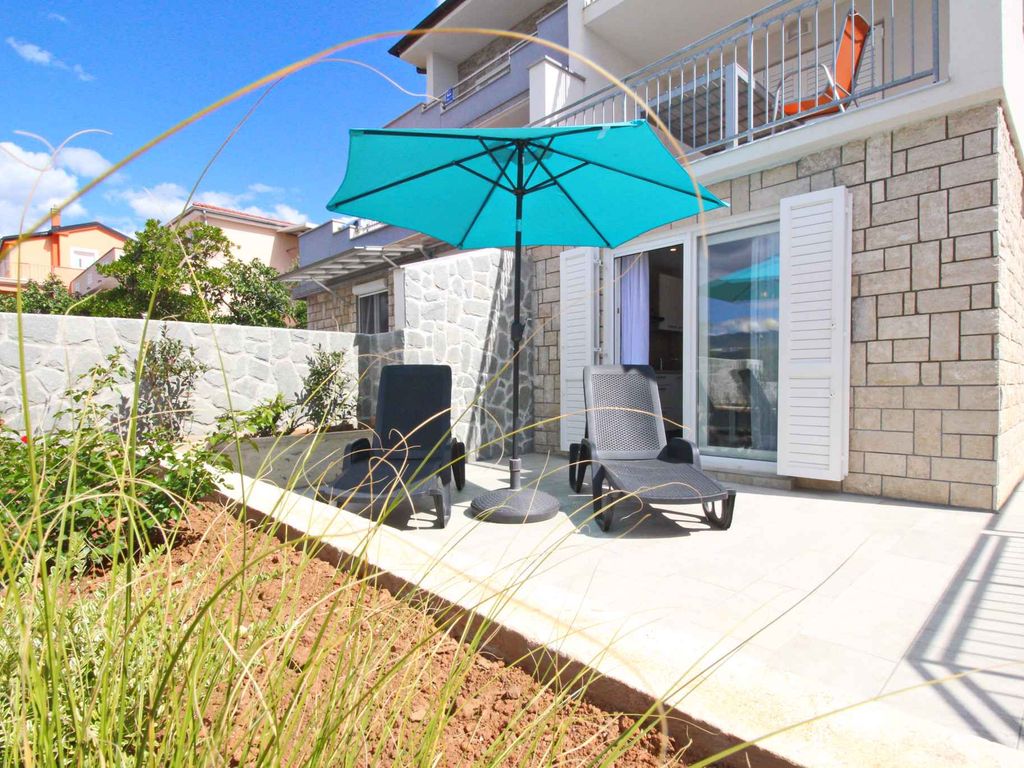 Ferienwohnung mit Meerblick nur 60 m vom Strand