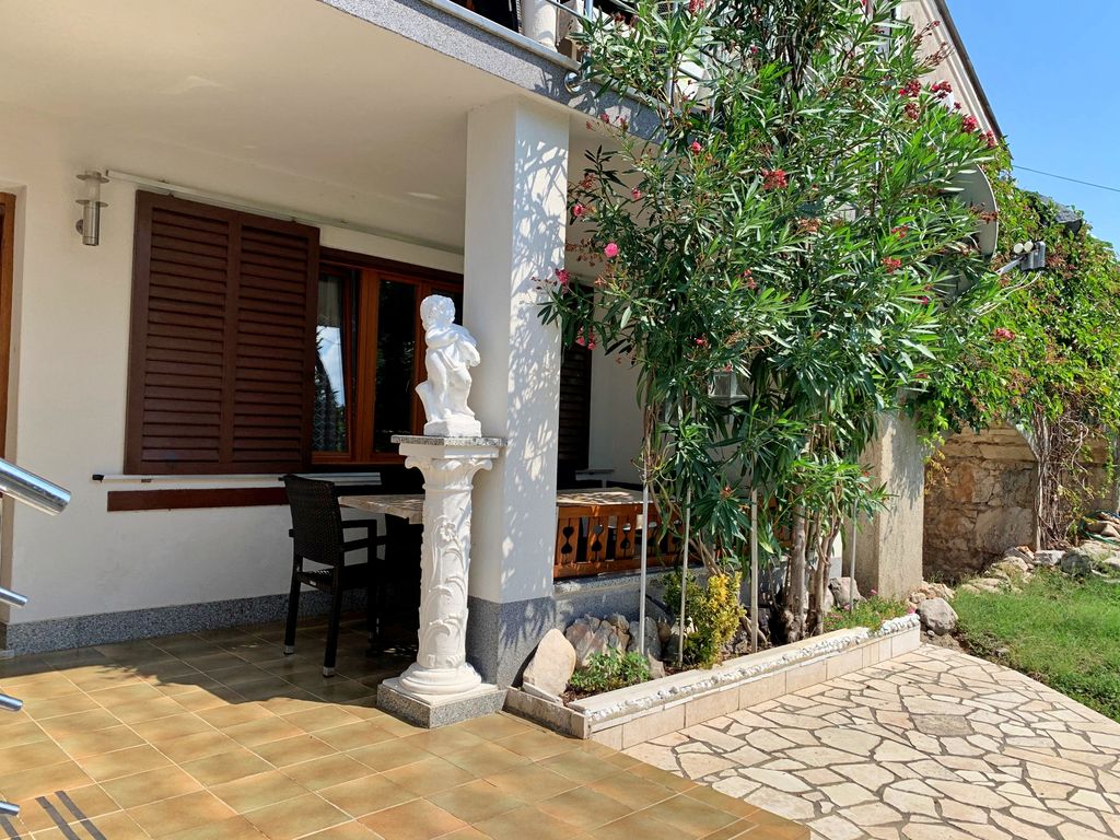 Ferienwohnung mit Terrasse