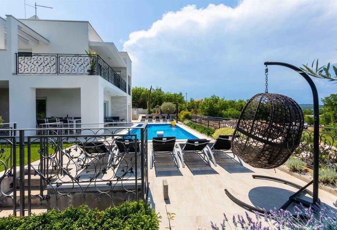 Ferienhaus mit Pool für 8 Personen – Foto 5