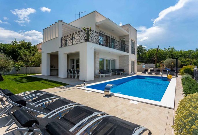 Ferienhaus mit Pool für 8 Personen – Foto 3