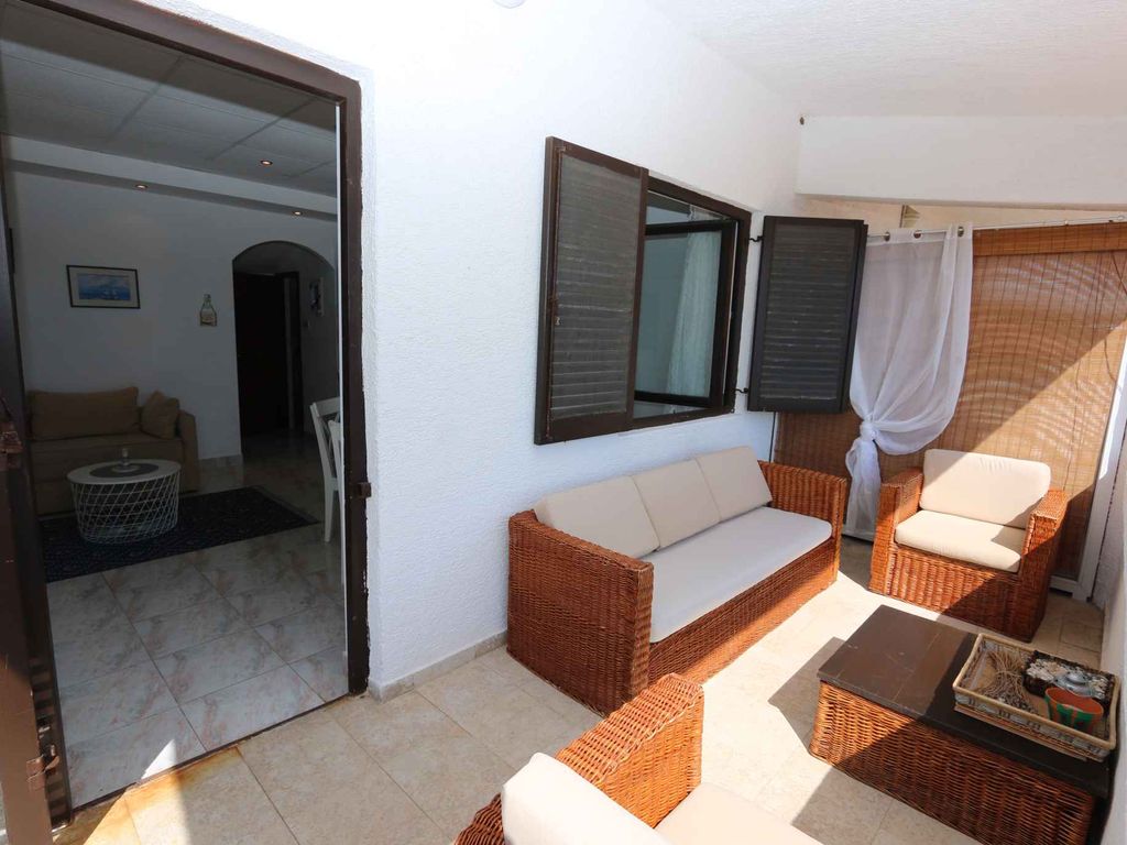 Ferienwohnung mit Klimaanlage und Terrasse