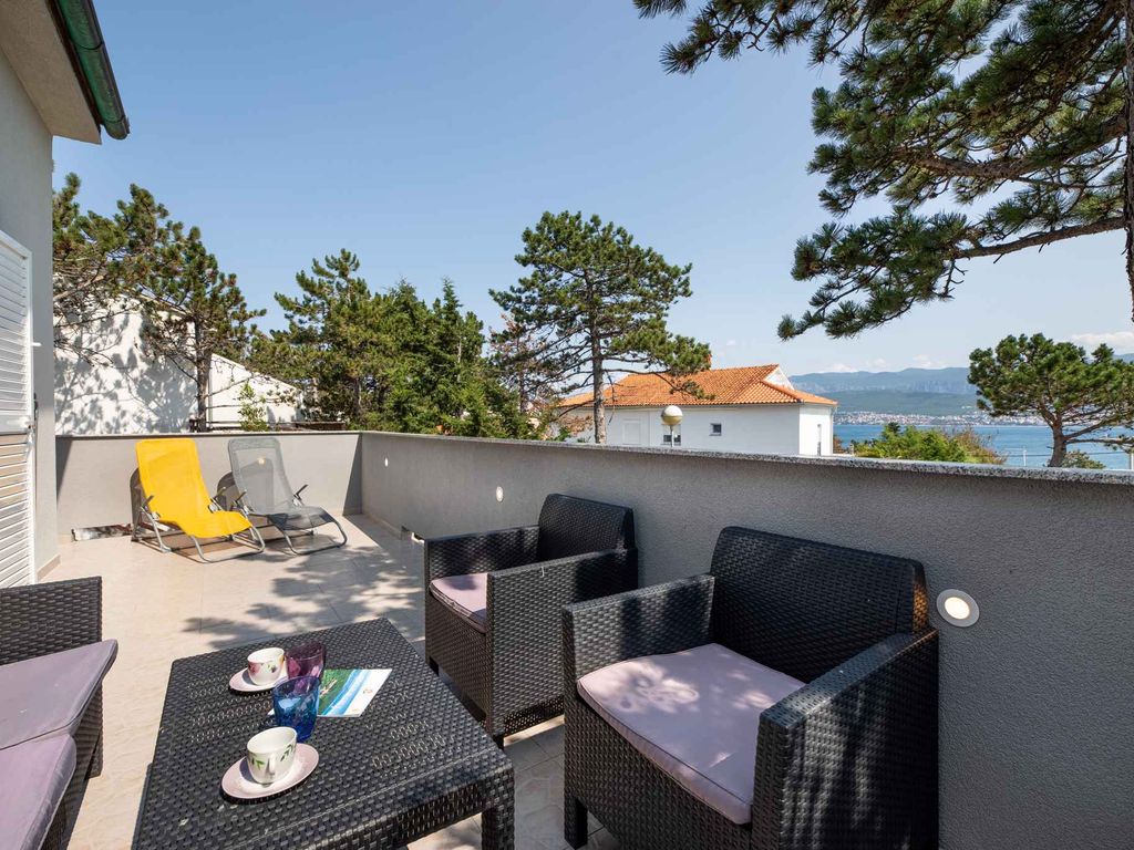 Ferienhaus mit Terrasse in Meernähe