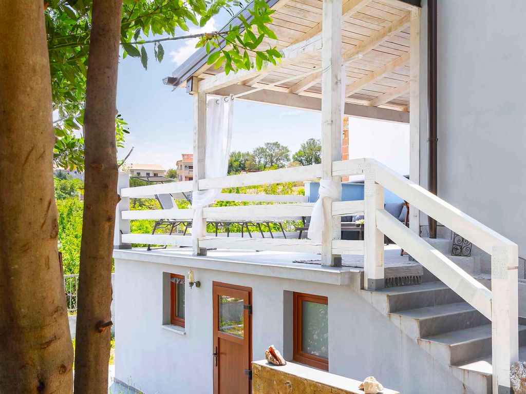 Ferienwohnung mit Terrasse