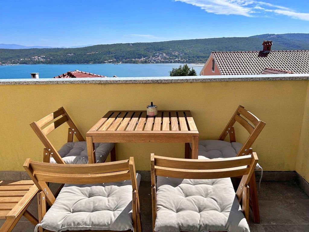 Ferienwohnung mit Meerblick und Grillmöglichkeit