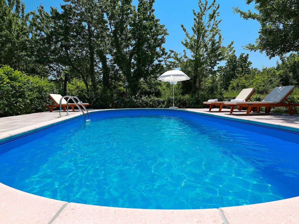 Ferienwohnung mit Klimaanlage und Pool