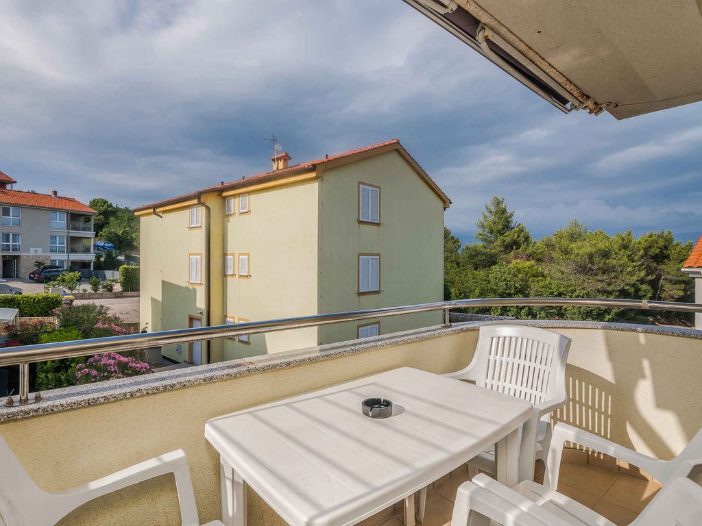 Ferienwohnung Apartment mit Klimaanlage in Meeresnähe