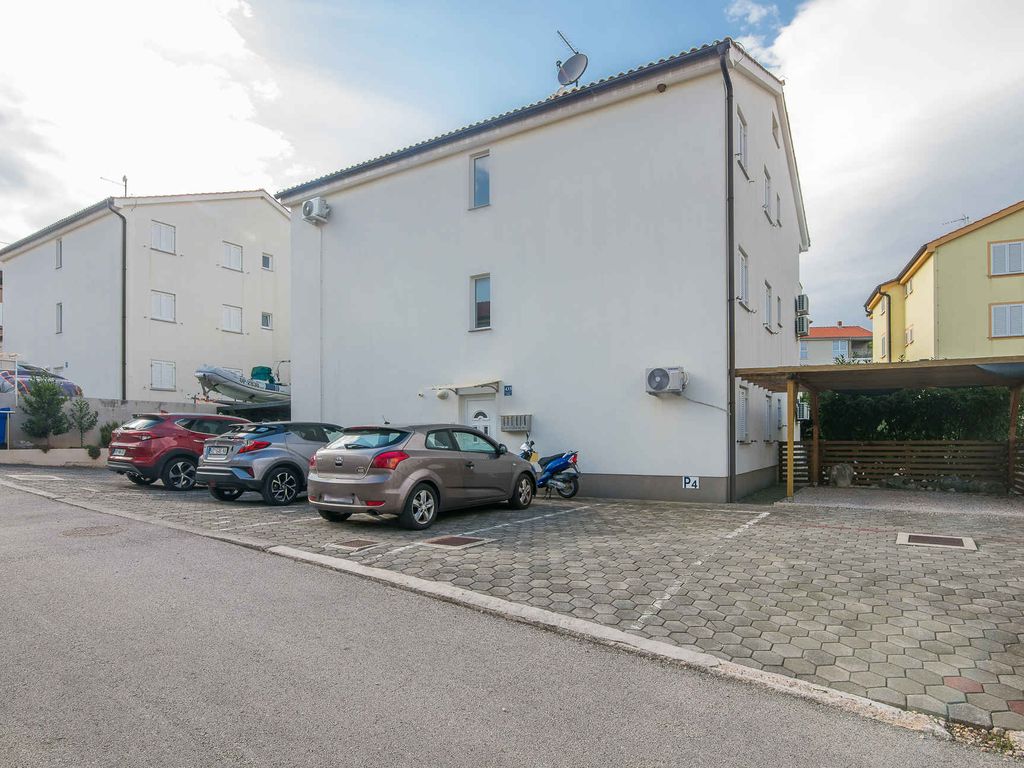 Ferienwohnung Apartment mit Klimaanlage in Meeresnähe